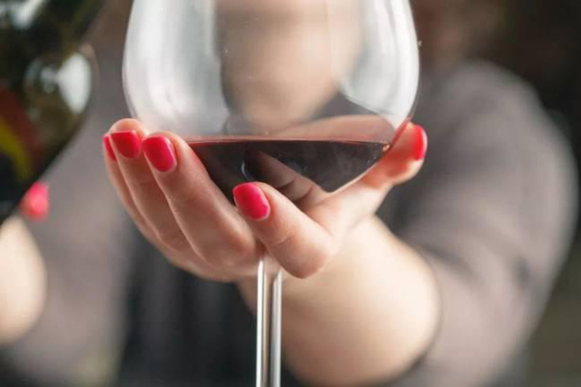 10 tác dụng tuyệt vời đến từ rượu vang mà bạn không ngờ tới