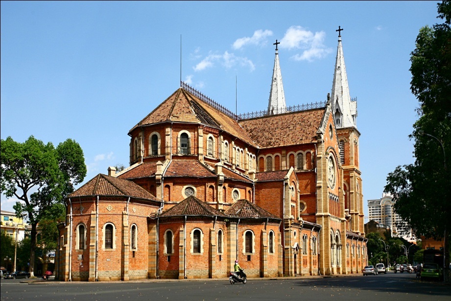 Nhà thờ Đức bà - Hồ Chí Minh